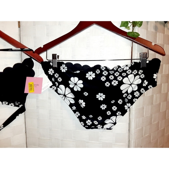 Kate Spade Flower Scalloped Bikini Top & Bottoms - Picture 8 of 16